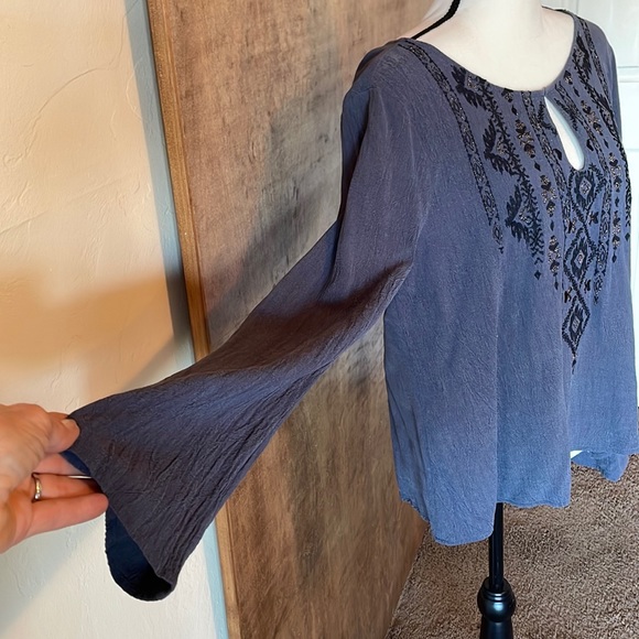 Miss Me Top - Picture 5 of 7